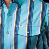 The Tristan Short Sleeve Pearl Snap Shirt in Blue