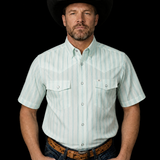 The Jack Short Sleeve Pearl Snap Shirt in Green